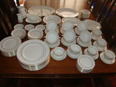 COALPORT FINE ENGLISH CHINA SET FOR 12, View more