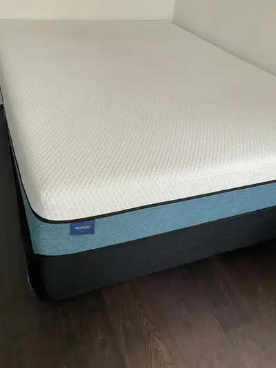 Clean SUPER COMFORTABLE Double Bed, View more