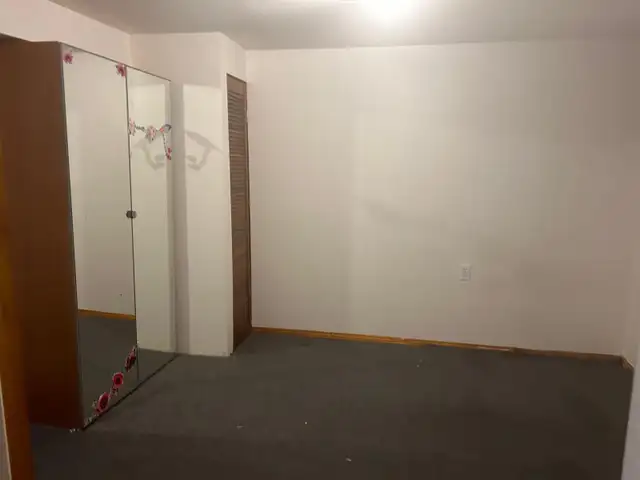 Room for rent in Room Rentals & Roommates in Ottawa - Image 3