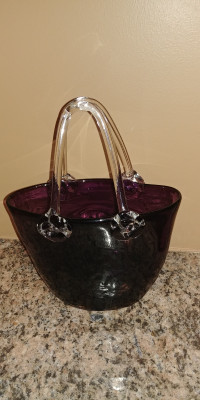 Hand Blown Hand bag Glass Purse\Vase 