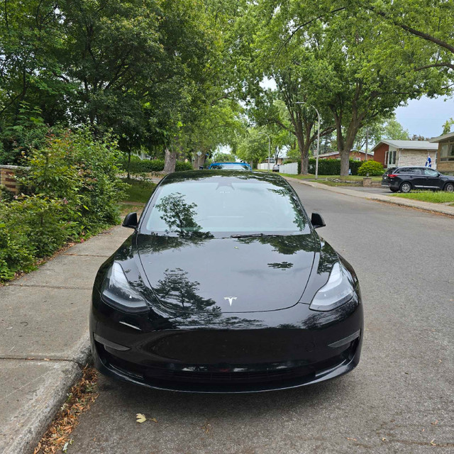 Tesla Model 3 2022 dans Autos et camions  à Laval/Rive Nord