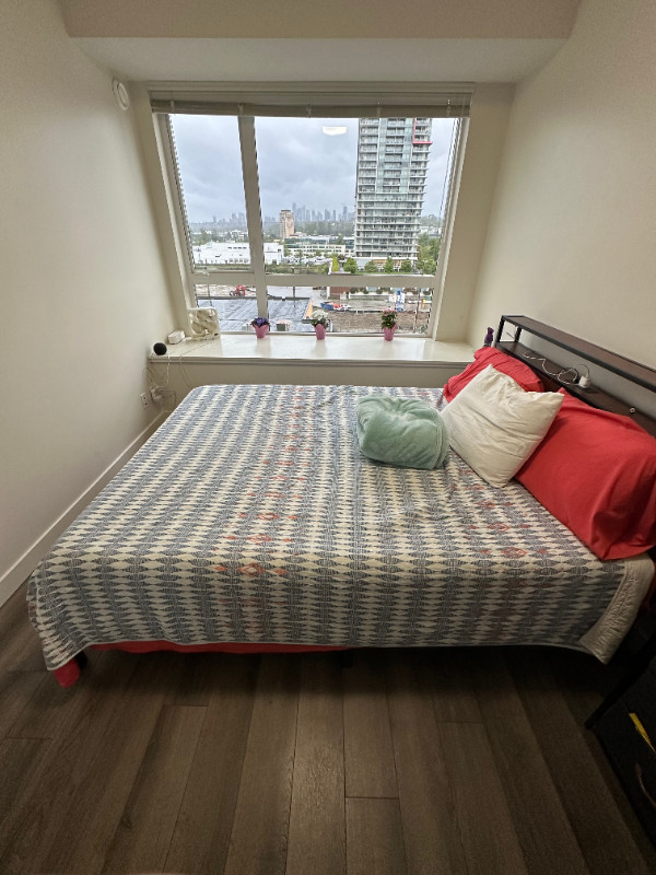 Private Standard Bedroom Available June 1st in Room Rentals & Roommates in Burnaby/New Westminster - Image 2