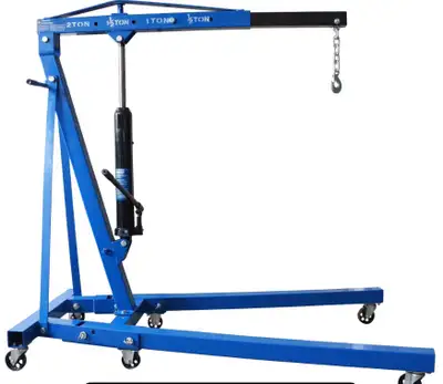 Heavy duty engine hoist/lift and leveller for rent (2 tonne) 1 day $20 2 days $40 3 days $50 Week $7...