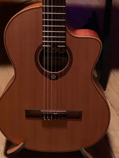 Guitare Classique LAG Occitania 170 ce, View more