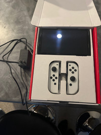 Nintendo Switch OLED +Smash and Scarlet