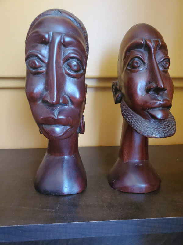 African collection. masks, game and coins in Arts & Collectibles in City of Halifax - Image 3