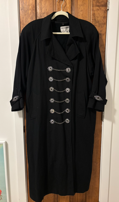Black Gothic Trench Coat – Costume Nosferatu, View more