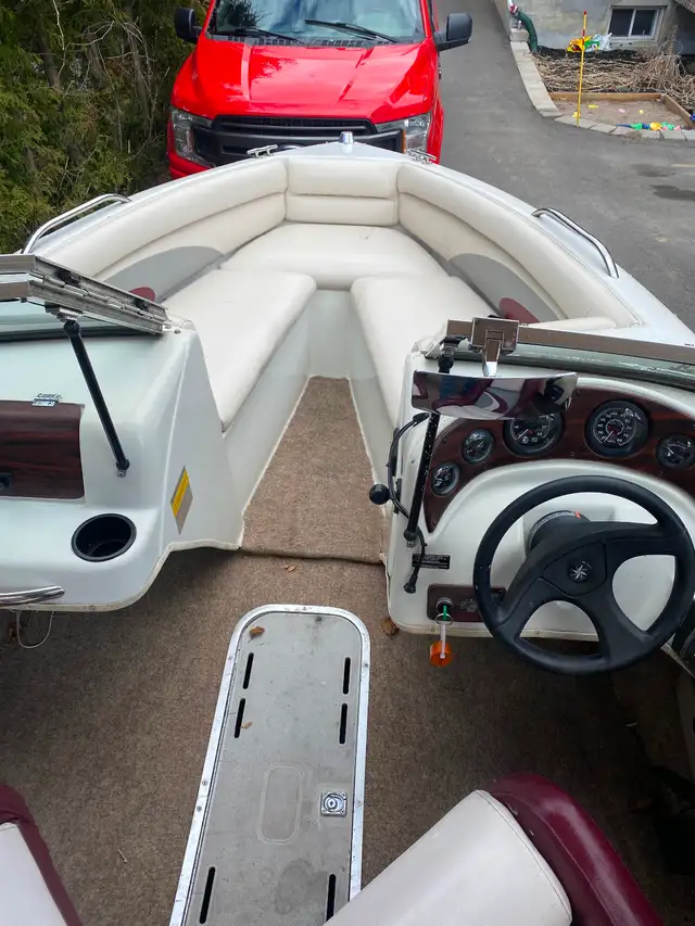 Bateau à vendre in Powerboats & Motorboats in Laval / North Shore - Image 5