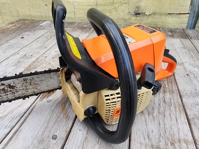 Stihl 023 Homeowners Chain Saw With 16 " Bar in Outdoor Tools & Storage in Windsor Region - Image 3