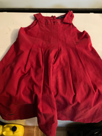 Robe rouge Souris mini 9/10 et Calvin Klein 8 ans