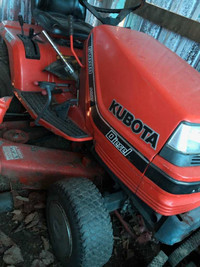 Kubota 54" 4ws diesel lawn mower