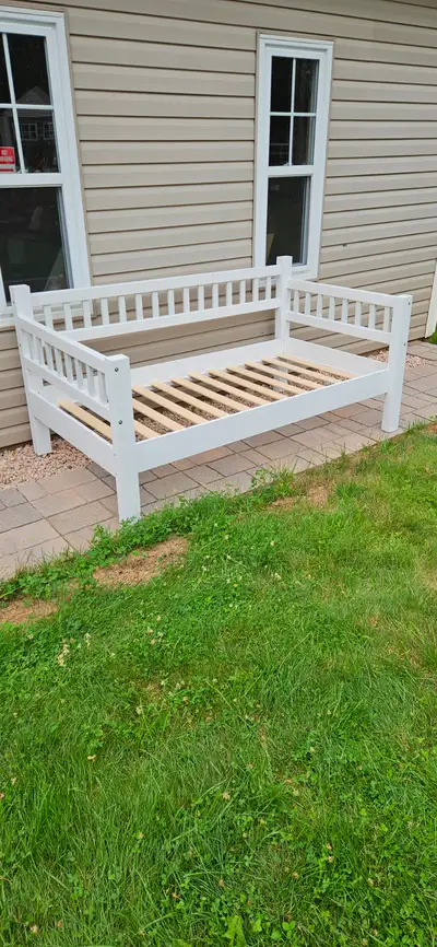 Twin Daybed, View more