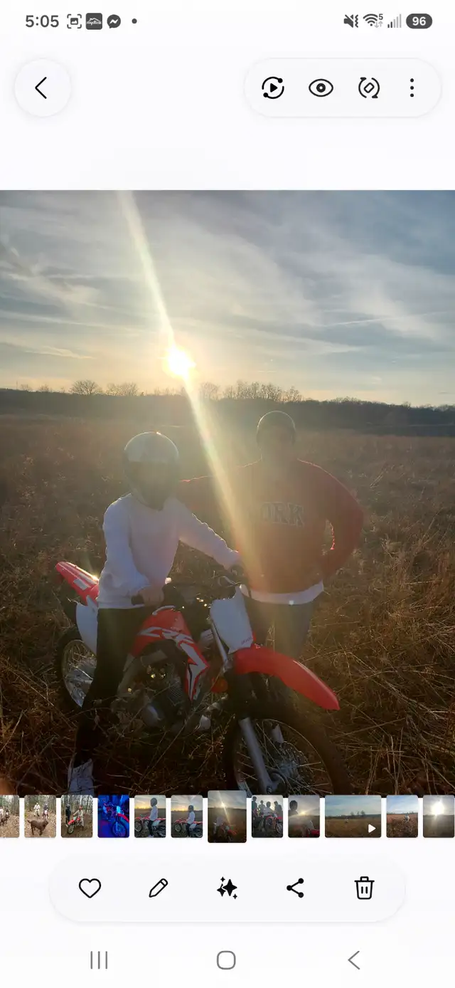 2021 CRF 125 F Honda dirt bike in Dirt Bikes & Motocross in Oakville / Halton Region - Image 5