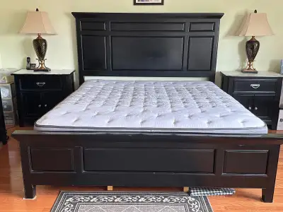 Bedroom furniture - king bed, dresser and side tables