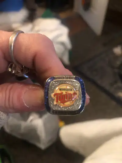 Minnesota twins  / Kansas City  royals championship rings, View more
