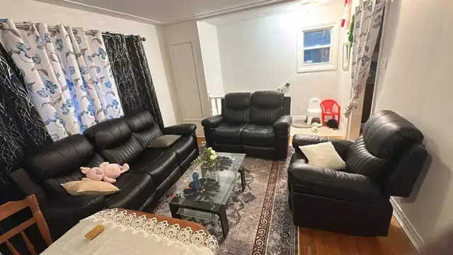 Black 3 Piece Recliner Sofa Set !! in Couches & Futons in Gatineau - Image 2
