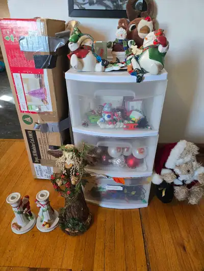 Christmas stuff, View more