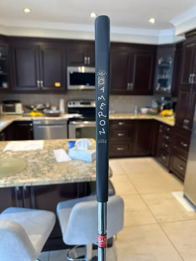 Scotty Cameron Studio Stainless Laguna 2.5 in Golf in Markham / York Region - Image 5