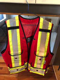 Trades safety Vest size L