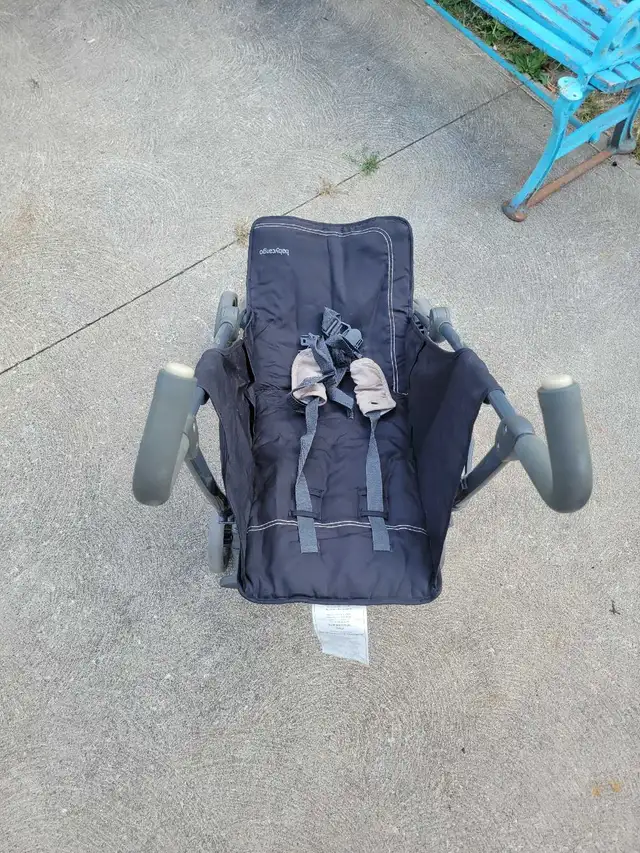 Umbrella Stroller lightweight with recline feature in Strollers, Carriers & Car Seats in Windsor Region - Image 10