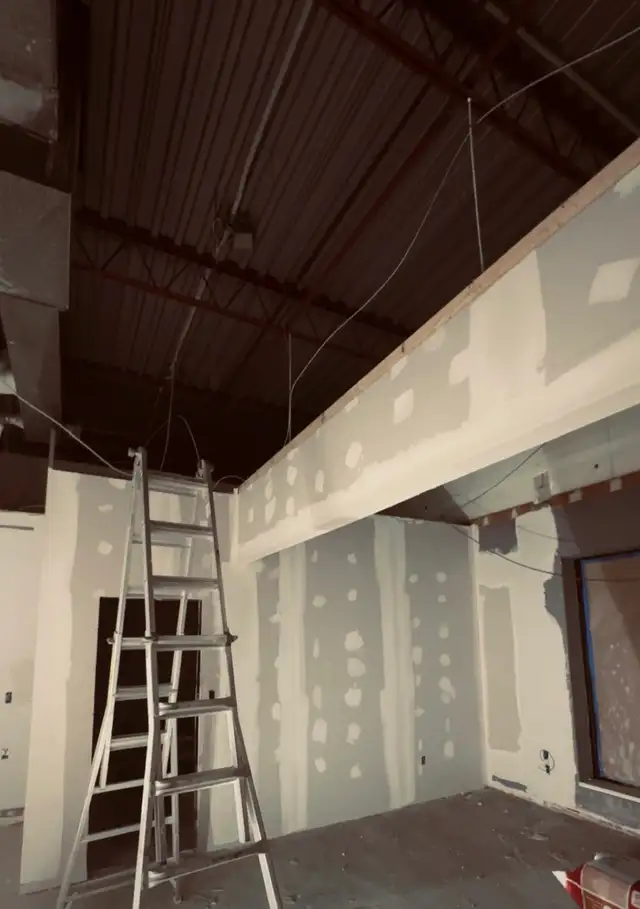 Handyman554748214888386562