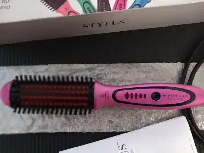 FHI Heat Thermal Styling Brush – Like New in Box, View more
