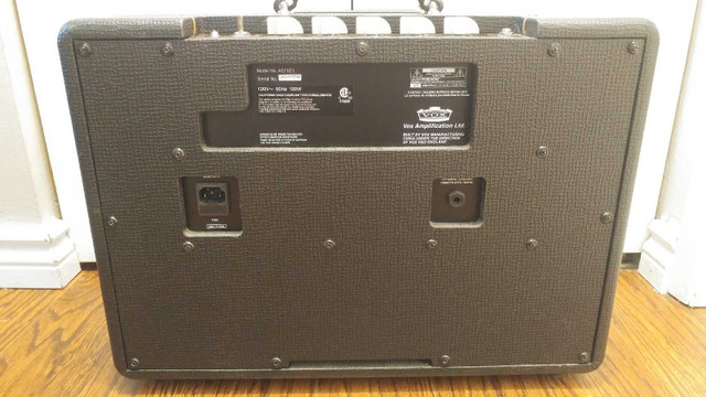 Vox AC10C1 in Amps & Pedals in Strathcona County - Image 3