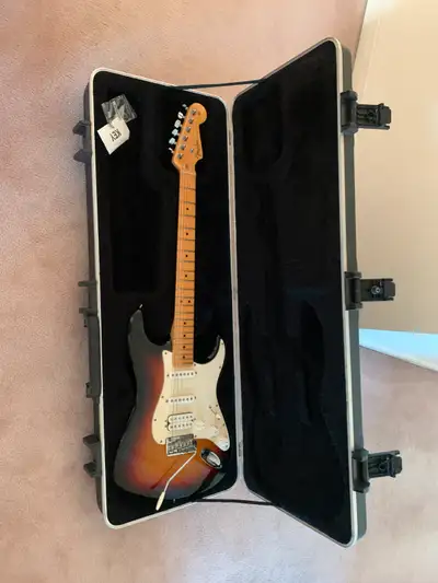 U.S.A. Fender Statocaster, View more
