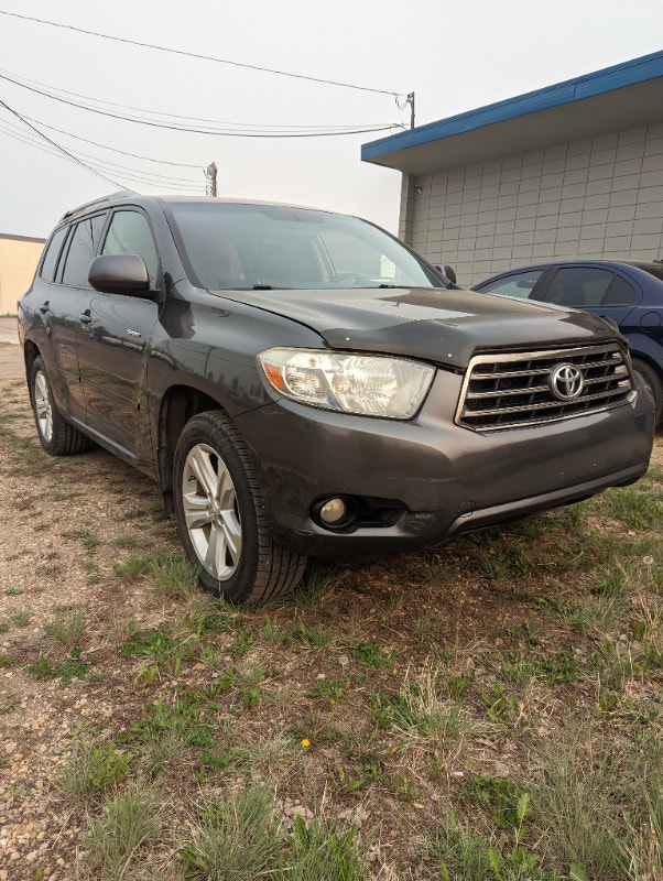 2008 Toyota Highlander Sport V6 4wd -- $9000 | Cars & Trucks | Edmonton ...