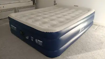 Air Mattress Bed (Queen), View more