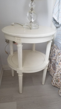 Wanted : help to transport table from Alberta to Whitby or T.O