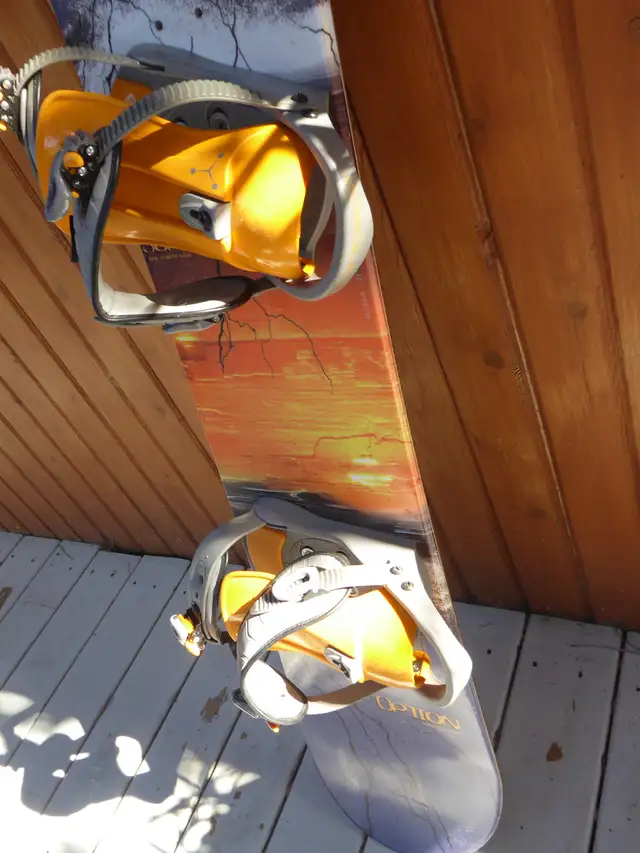 RARE Option SUPERCAP snowboard with Italian orange bindings in Snowboard in Delta/Surrey/Langley - Image 5