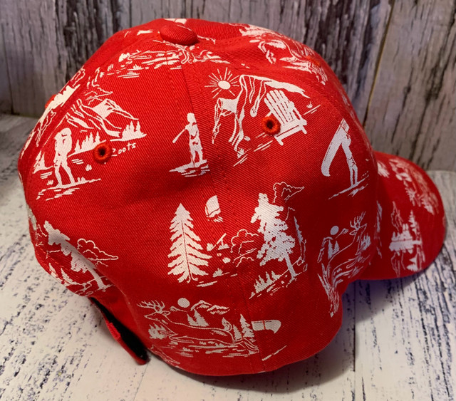 ROOTS Canada Outdoor Caming Design Hat in Multi-item in City of Toronto - Image 3