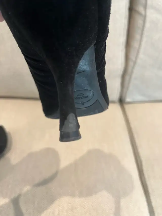 Prada Women’s Dress Shoes in Women's - Shoes in Oakville / Halton Region - Image 7