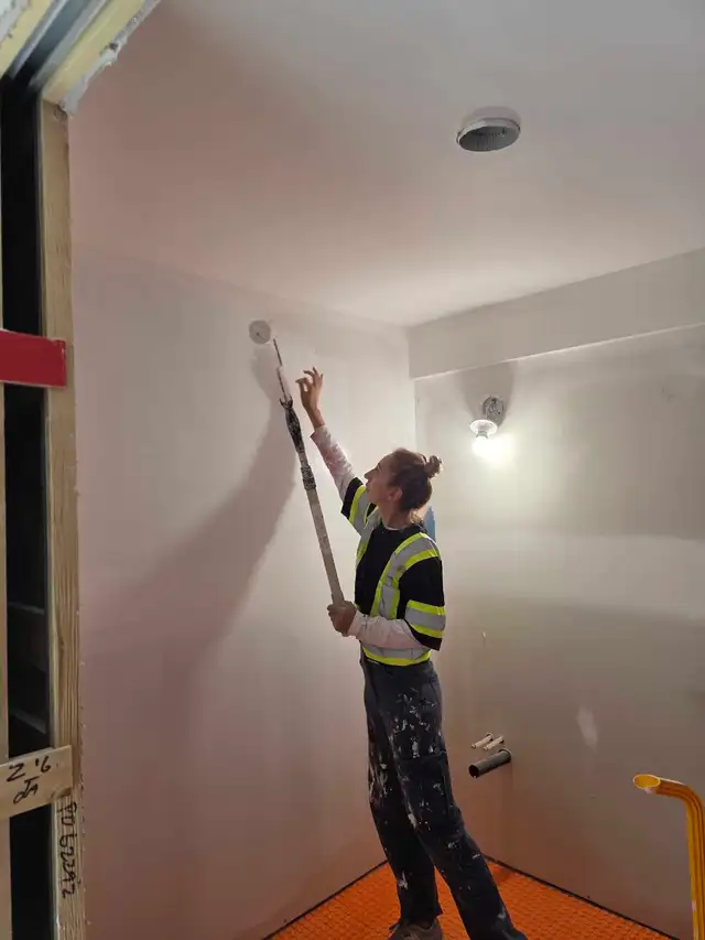 PAINTING SERVICES|PROFESSIONAL  INTERIOR & EXTERIOR | FREE EST. in Painters & Painting in Calgary - Image 9