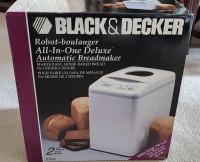 Bread Maker - Black & Decker All-In-One Deluxe  - B1600