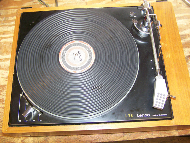 Lenco Transcription Turntable in General Electronics in Owen Sound