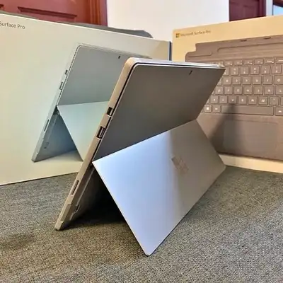 Microsoft Surface Pro 4 | i5-6th | 4G DDR4 | 128G SSD, View more
