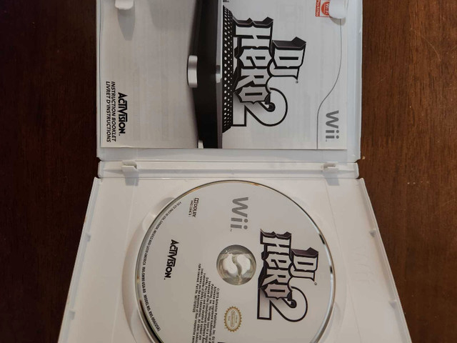 DJ Hero 2 in Nintendo Wii in Winnipeg - Image 2