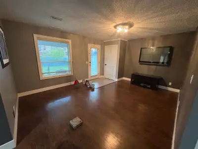 Hidden Valley NW Legal Walkout Basement  Suite for Rent