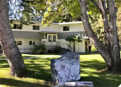 Available October 1, 2026 Madrona, Nanoose Bay Only 15 minutes from North Nanaimo and 10 minutes fro...