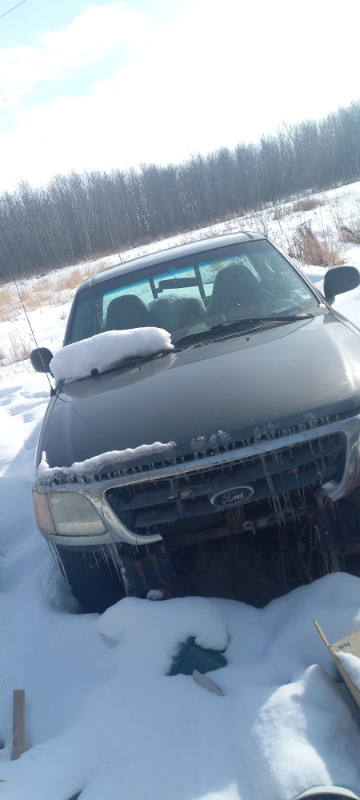 I deliver! Black F150 Ford in Other in St. Albert - Image 2