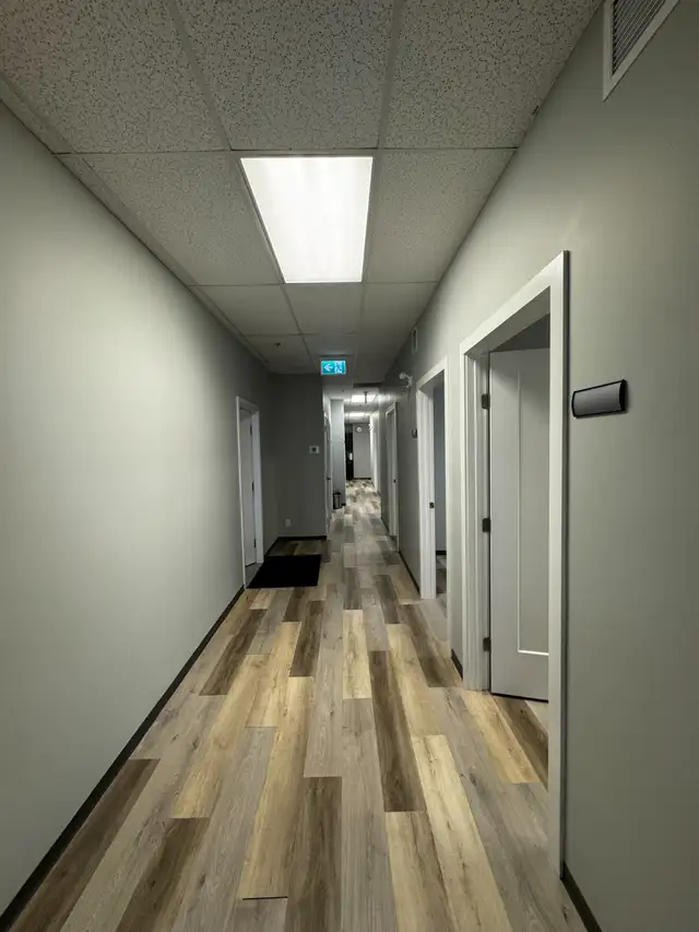 Office Space in Sherwood Park in Commercial & Office Space for Rent in Strathcona County - Image 4