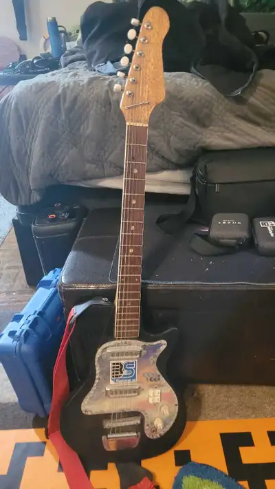 Vintage Japanese Teisco Electric Guitar with extras!, View more