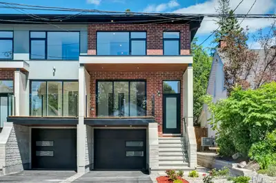 Westboro Apartment 2bd 2 bt - Luxuriously Newly Built