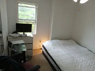 Student-Friendly Room for Sublet