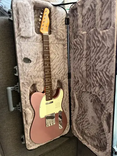 Fender Vintera II Road Worn '60s Telecaster - Burg, View more