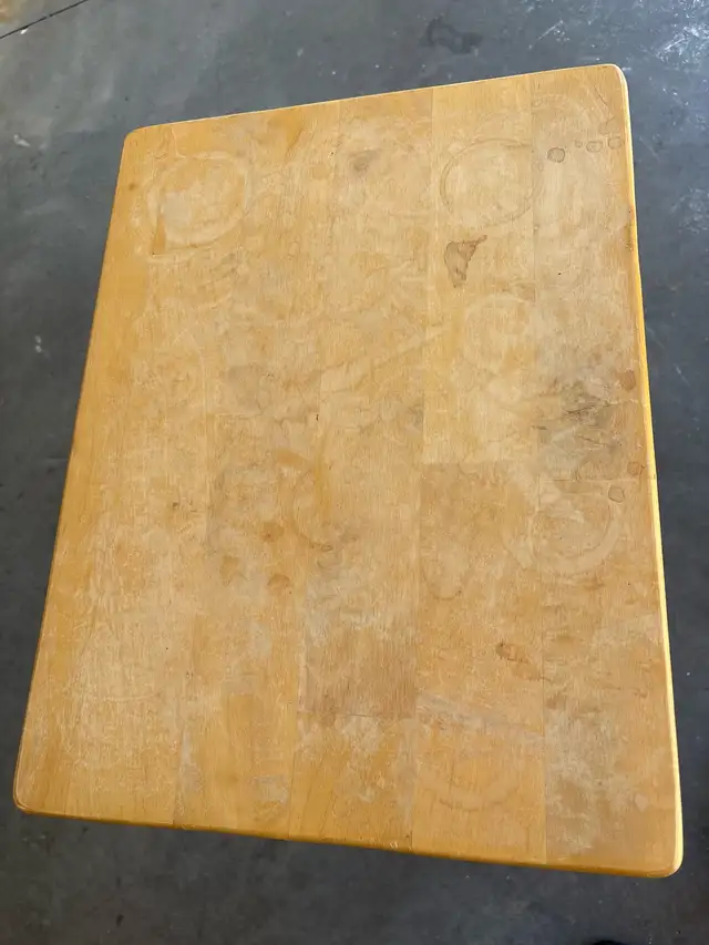 Tv dinner table417010703915427841