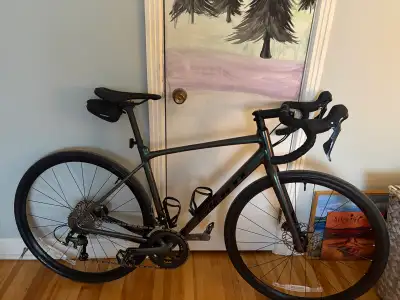 Vélo de route Giant contend AR 2, View more