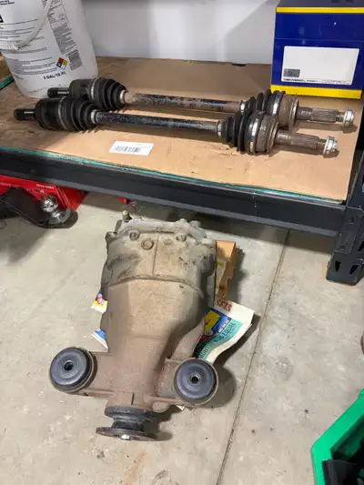 Pulled from 2013 BRZ , 75,000km $500 for the Differential $200 for the Axles